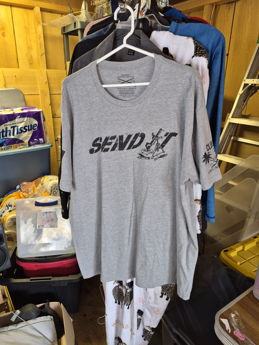 Send It Graphic Tee - Gray Men's T-Shirt Bin 51